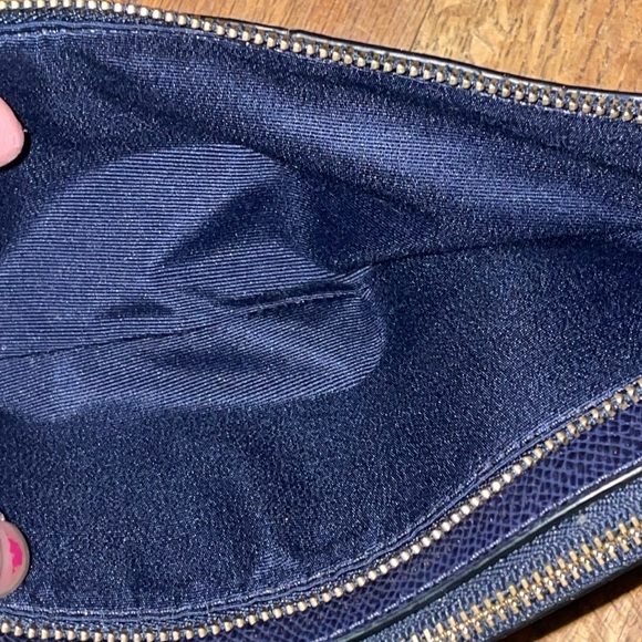 •COACH•TAN/NAVY/BROWN DOUBLE ZIP WRISTLET WALLET (LIKE NEW)SIGNATURE CANVAS LOGO - Picture 9 of 10